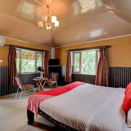 Oyo 43476 Vatika Resort Shimla Bagian luar foto