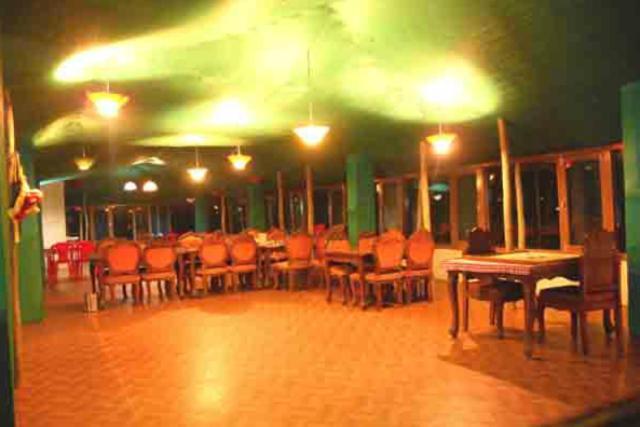 Oyo 43476 Vatika Resort Shimla Bagian luar foto
