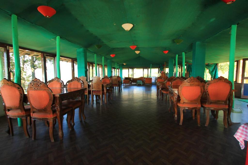 Oyo 43476 Vatika Resort Shimla Bagian luar foto